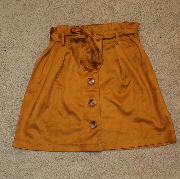 Francesca's Suede Skirt XS - Picture 2 of 9